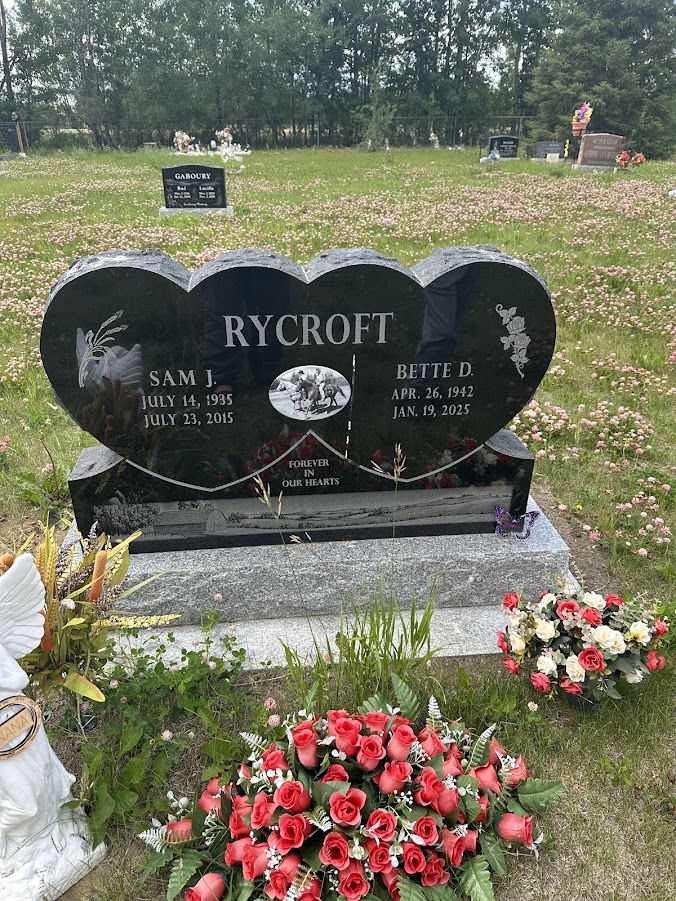 The shared headstone of Sam and Bette Rycroft