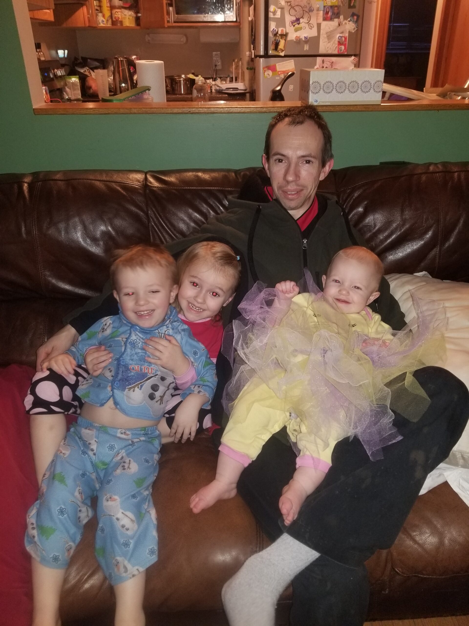 Thomas Cheesman with his children