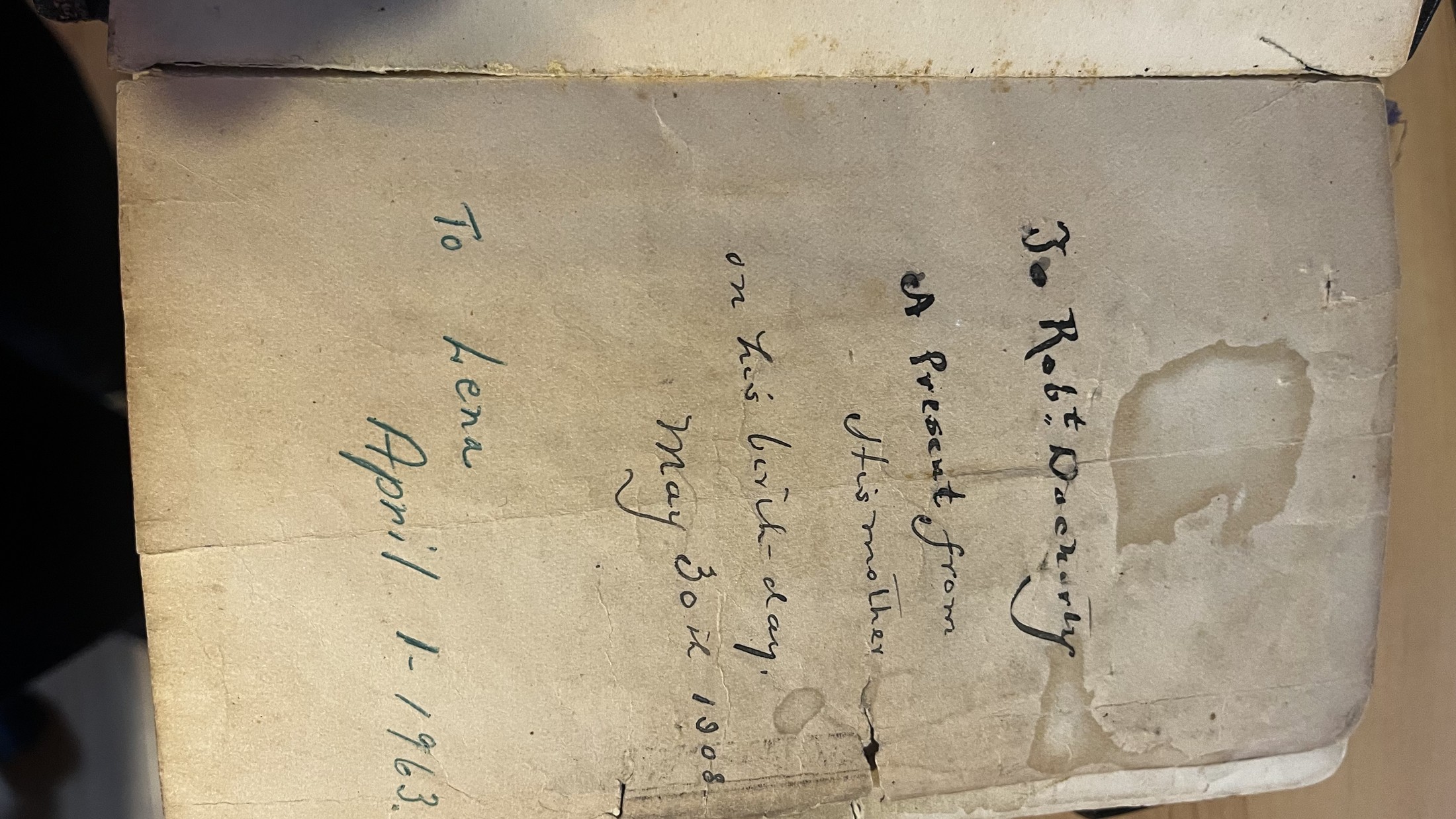 Inscription in Robert Docherty's bible, dated 30 May 1908